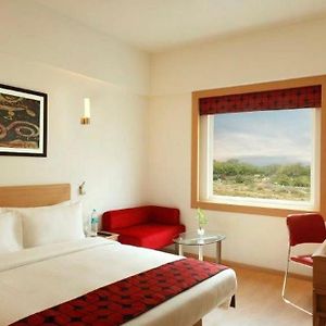Hotel Green Palace-Near Delhi Airport